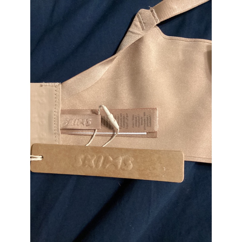 Skims Ultimate Push Up Plunge Bra 34D Clay BA-PLG-9214 NWT - Picture 3 of 5